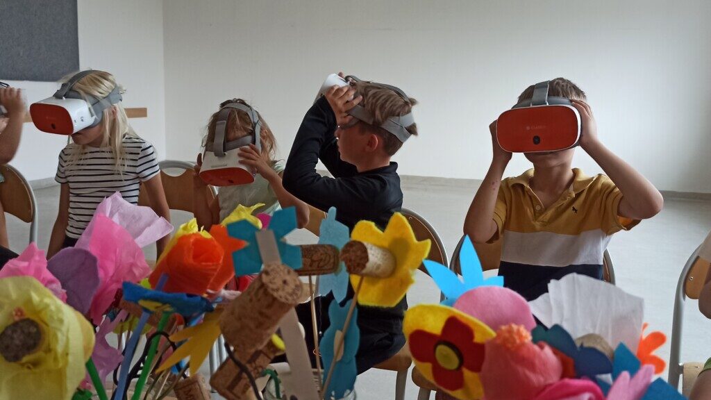 Podróże po świecie w okularach VR